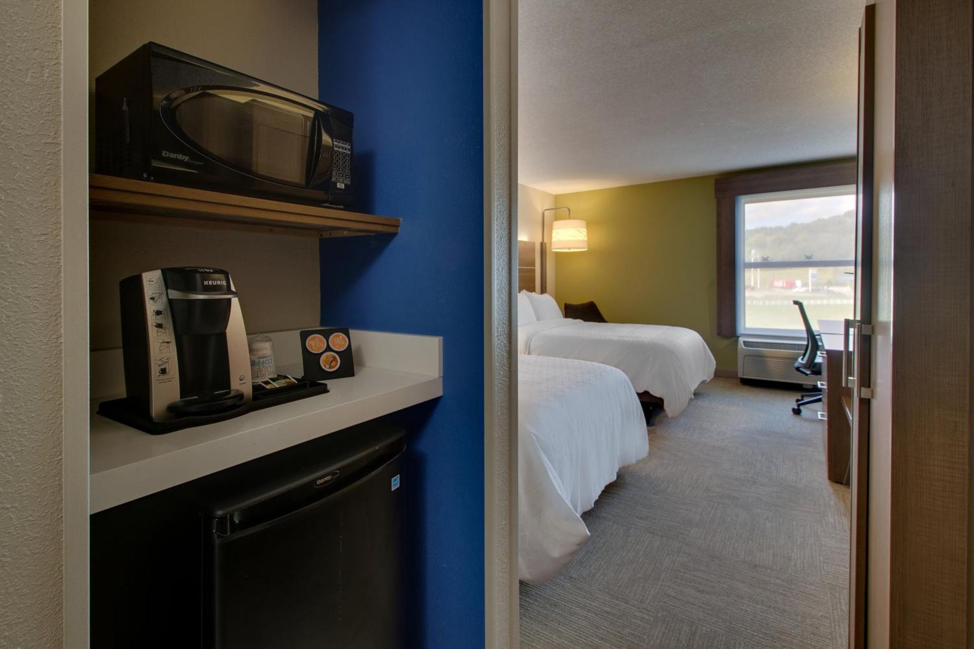 Holiday Inn Express - Horse Cave By Ihg Bagian luar foto