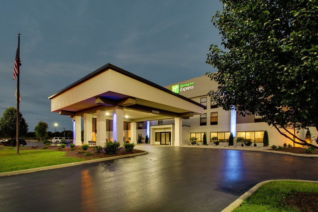 Holiday Inn Express - Horse Cave By Ihg Bagian luar foto