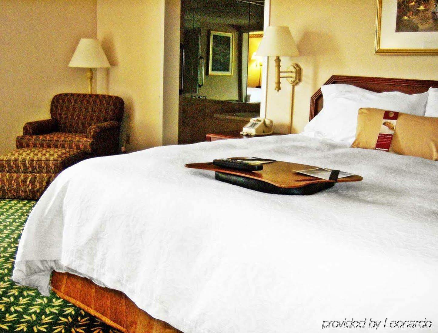 Holiday Inn Express - Horse Cave By Ihg Bagian luar foto